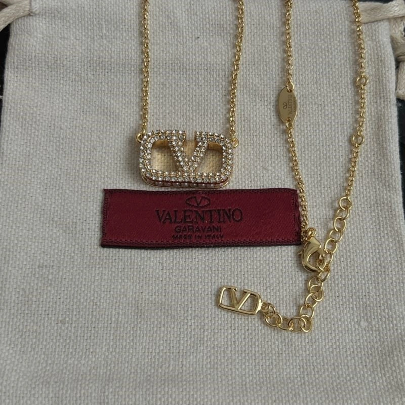 Seasonal Valentino Necklaces 208404