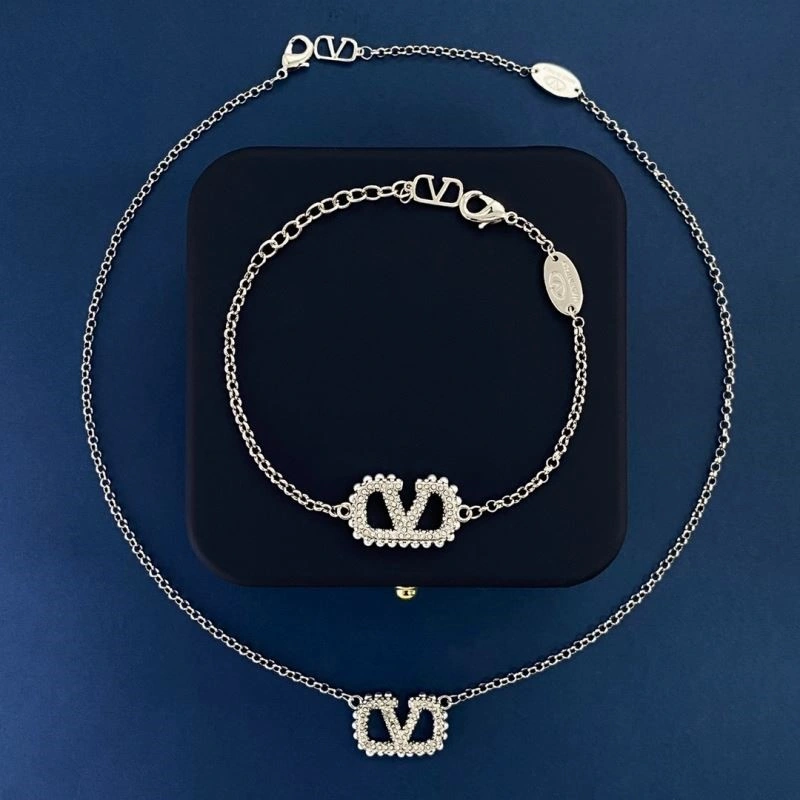 Valentino Necklaces Lightweight 208409