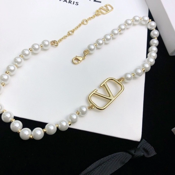 TechFriendly Valentino Necklaces 208394