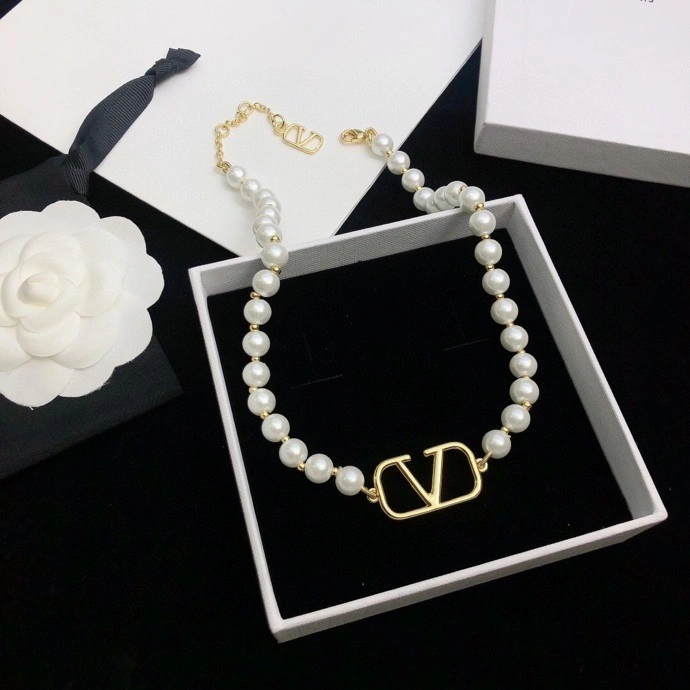TechFriendly Valentino Necklaces 208394