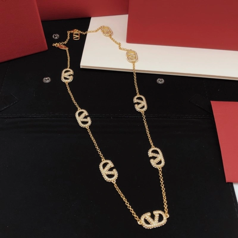 Efficient Valentino Necklaces 207691