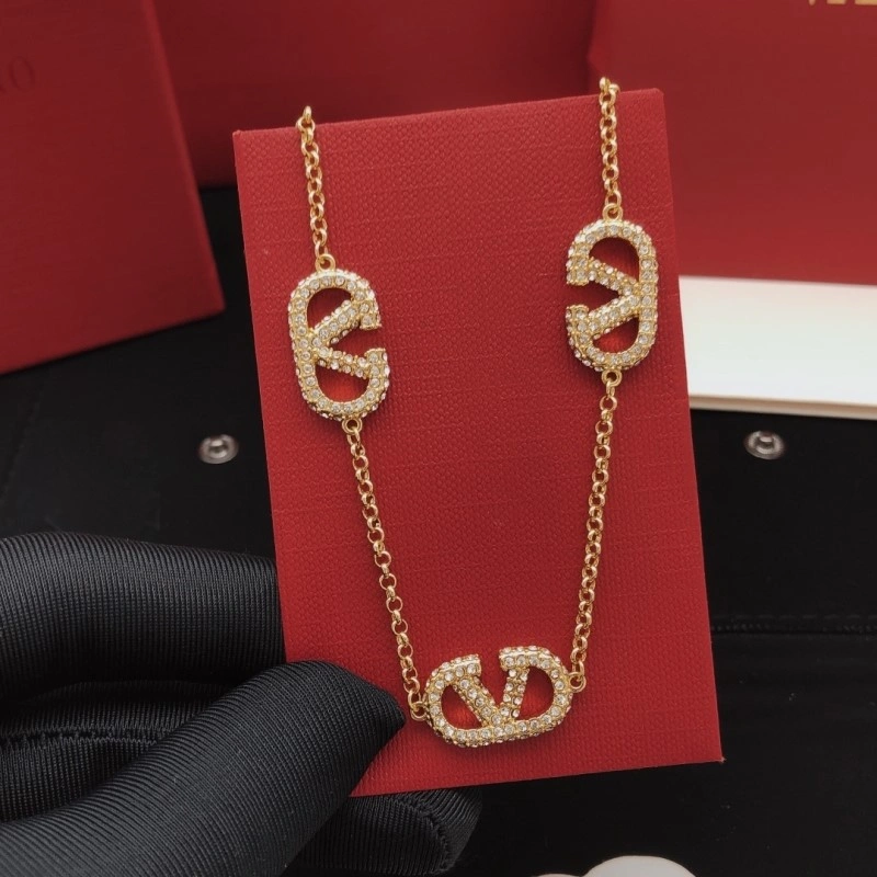 Efficient Valentino Necklaces 207691