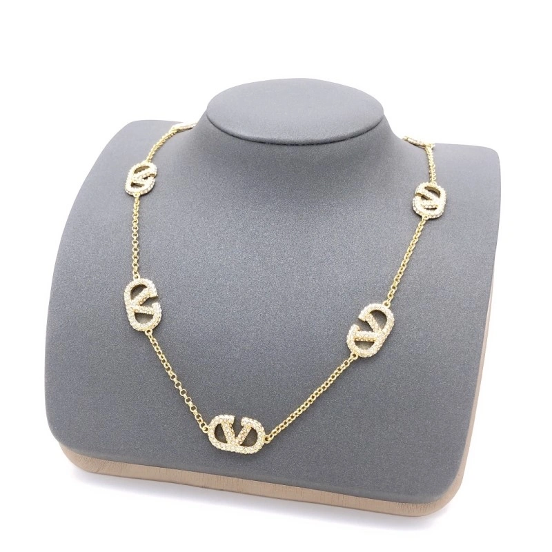 Efficient Valentino Necklaces 207691