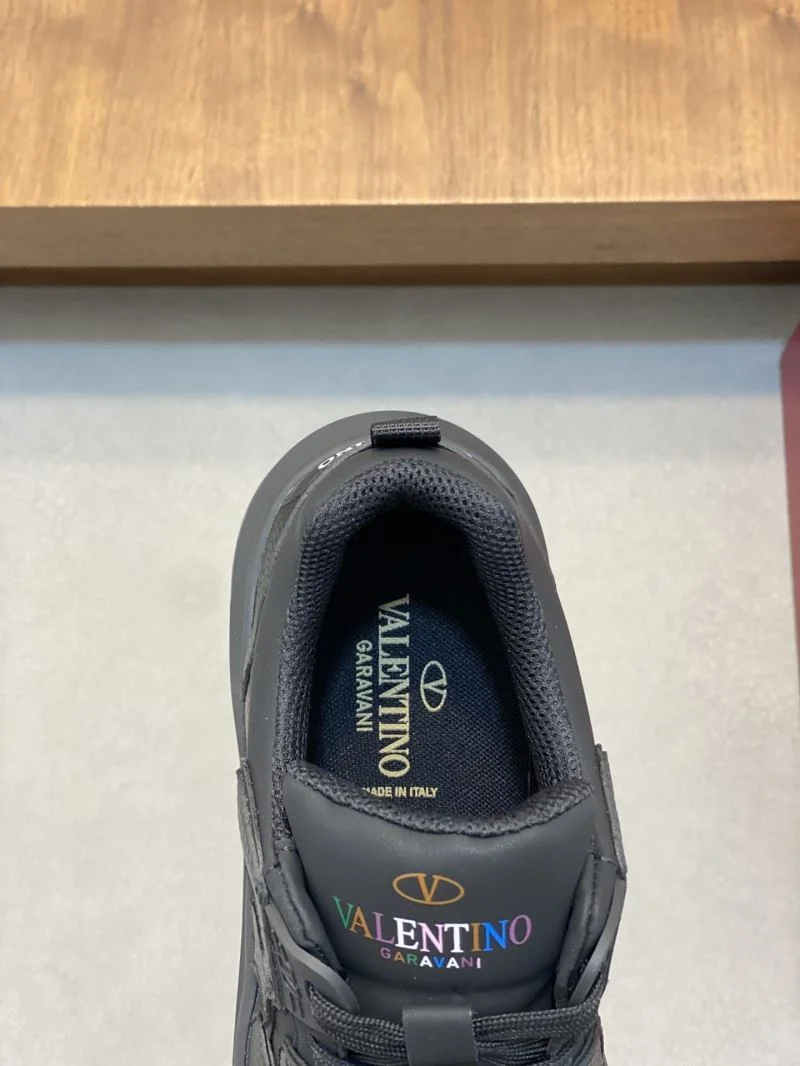 TravelReady Valentino One Stud Shoes 36947