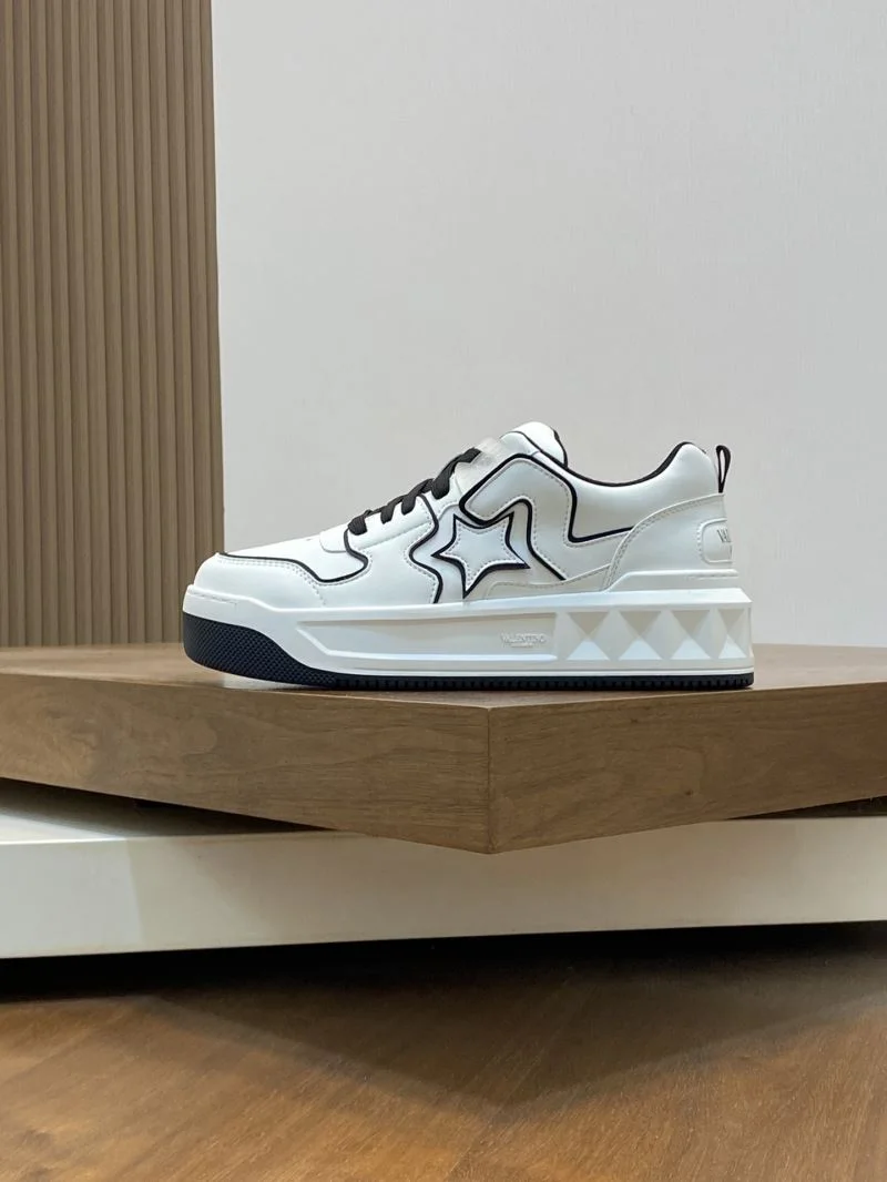 SmoothTexture Valentino One Stud Shoes 36942