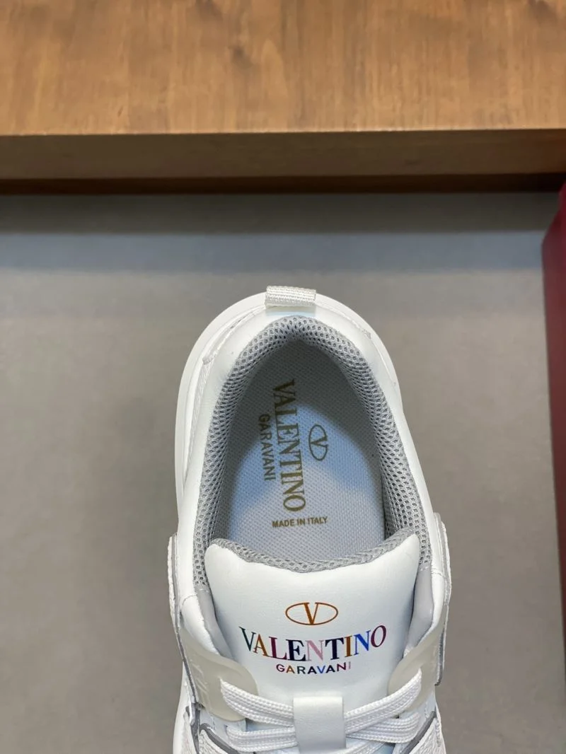 Neat Valentino One Stud Shoes 36940