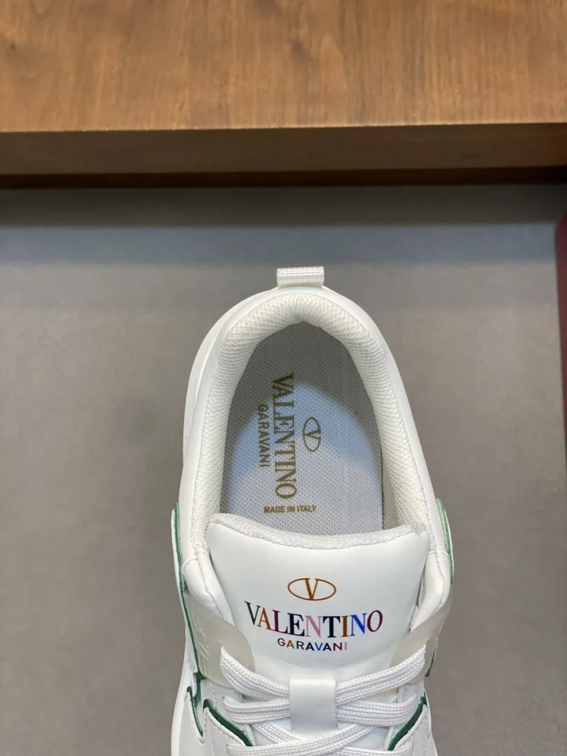 Compact Valentino One Stud Shoes 36941