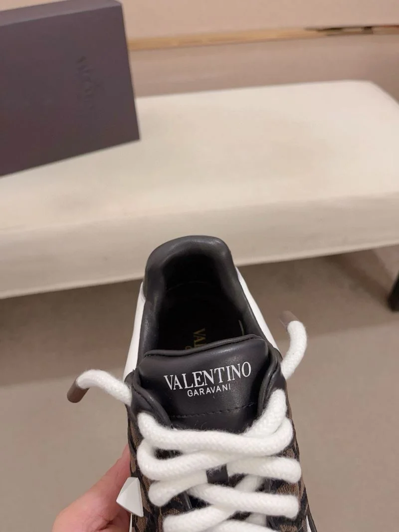 Valentino One Stud Shoes Supportive 36932
