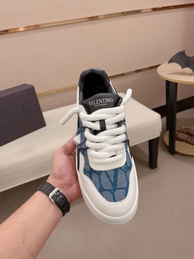 Valentino One Stud Shoes TravelReady 36927