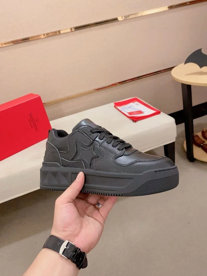 Valentino One Stud Shoes Supportive 36902