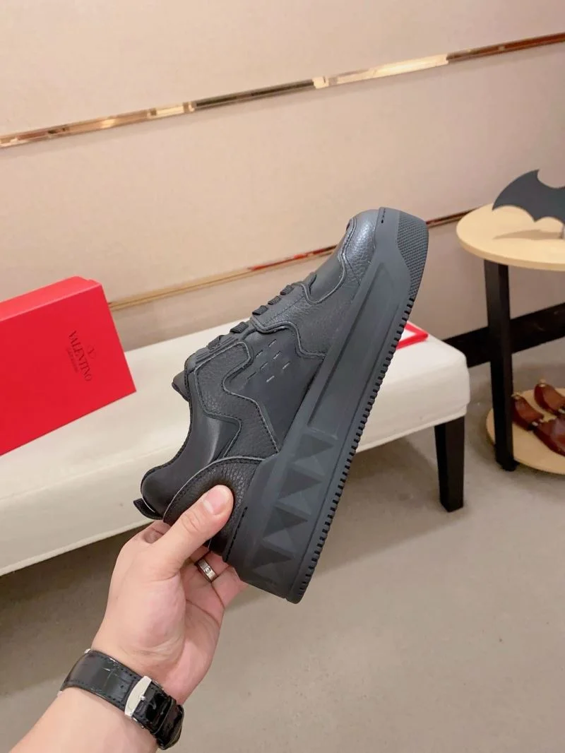 Valentino One Stud Shoes Supportive 36902