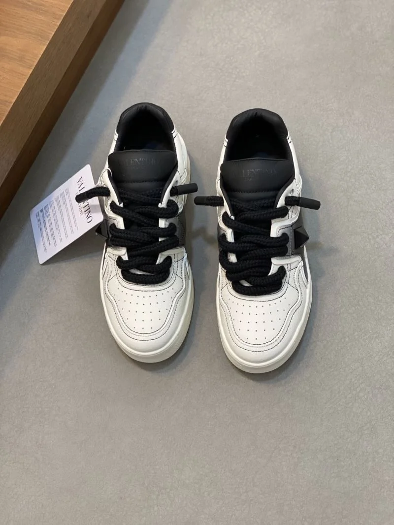 Valentino One Stud Shoes ComfortFit 36919