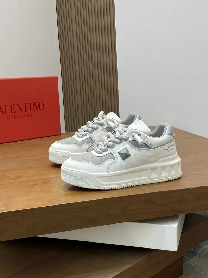 Valentino One Stud Shoes Thermal 36909