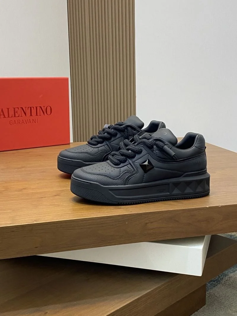 Valentino One Stud Shoes ZipUp 36917