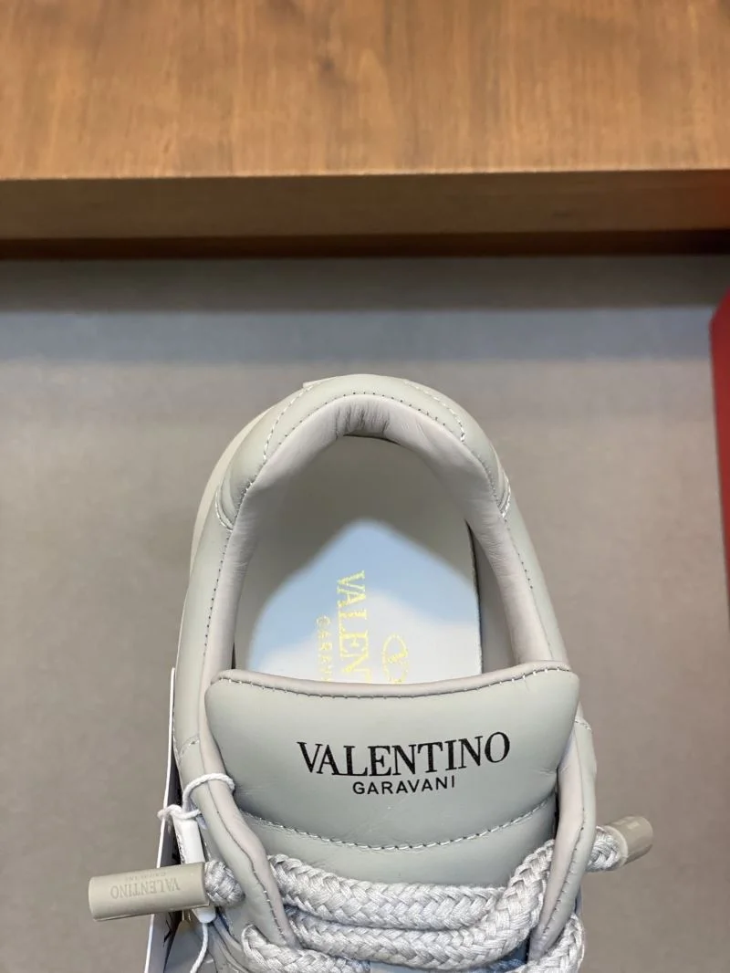 Valentino One Stud Shoes Efficient 36921
