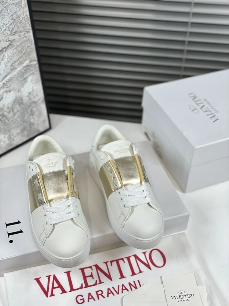 Functional Valentino Open Shoes 36428