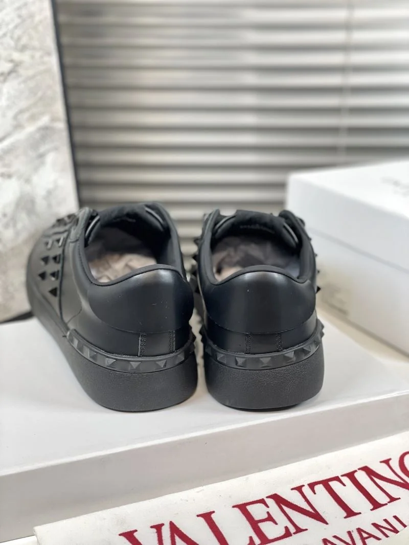 ComfortFit Valentino Open Shoes 36415