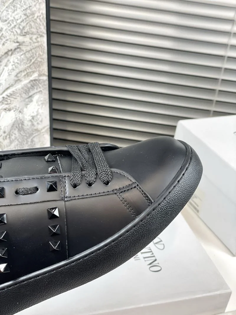 ComfortFit Valentino Open Shoes 36415
