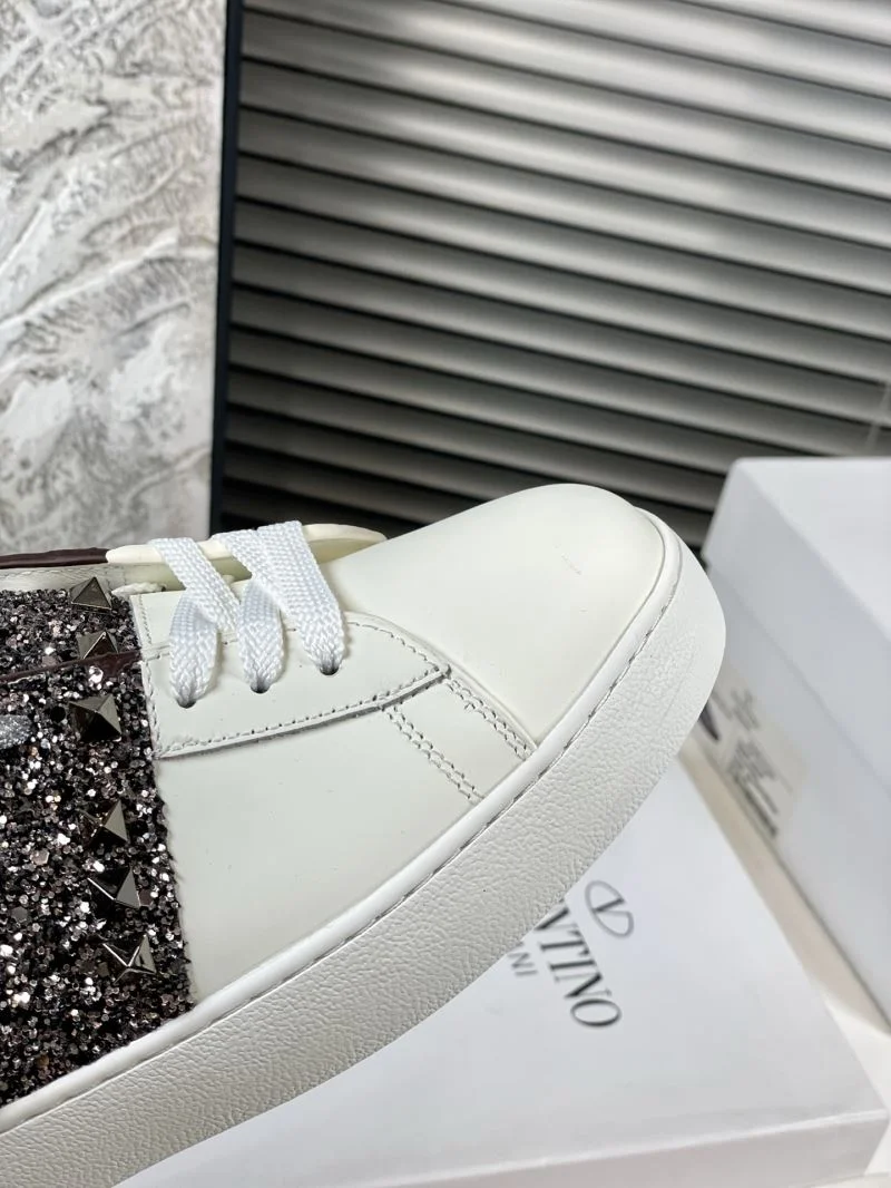 Valentino Open Shoes Chic 36417