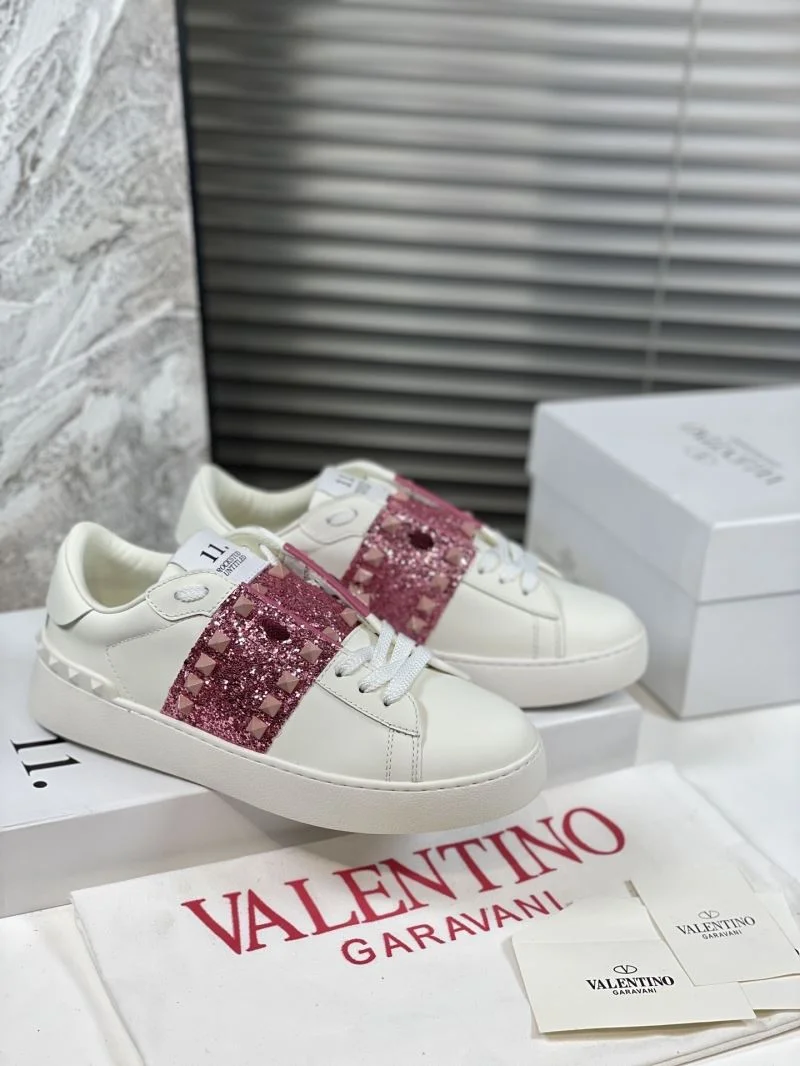 Vibrant Valentino Open Shoes 36402