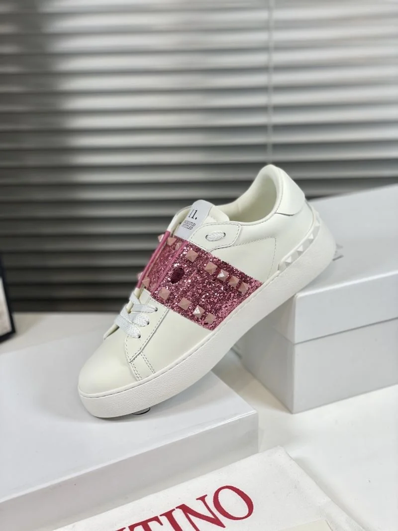 Vibrant Valentino Open Shoes 36402