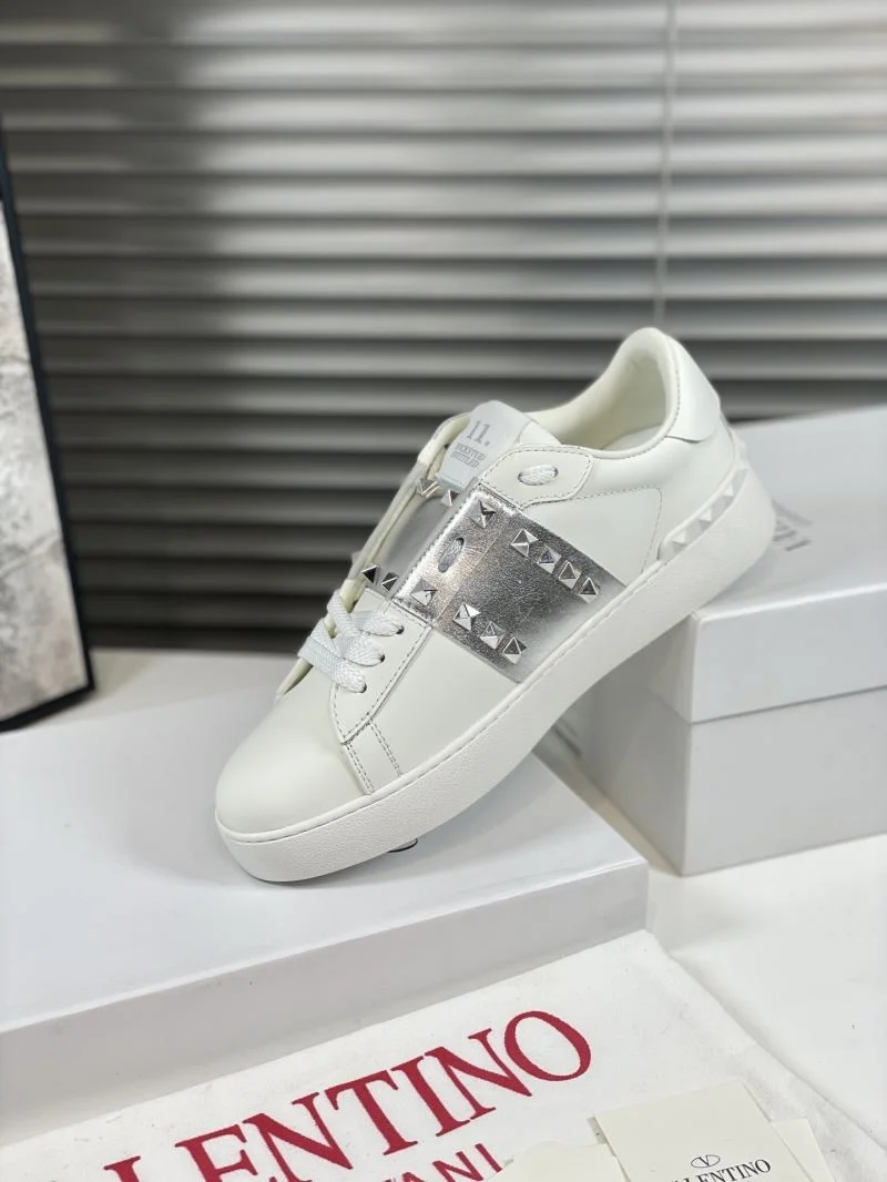 WeatherProof Valentino Open Shoes 36420