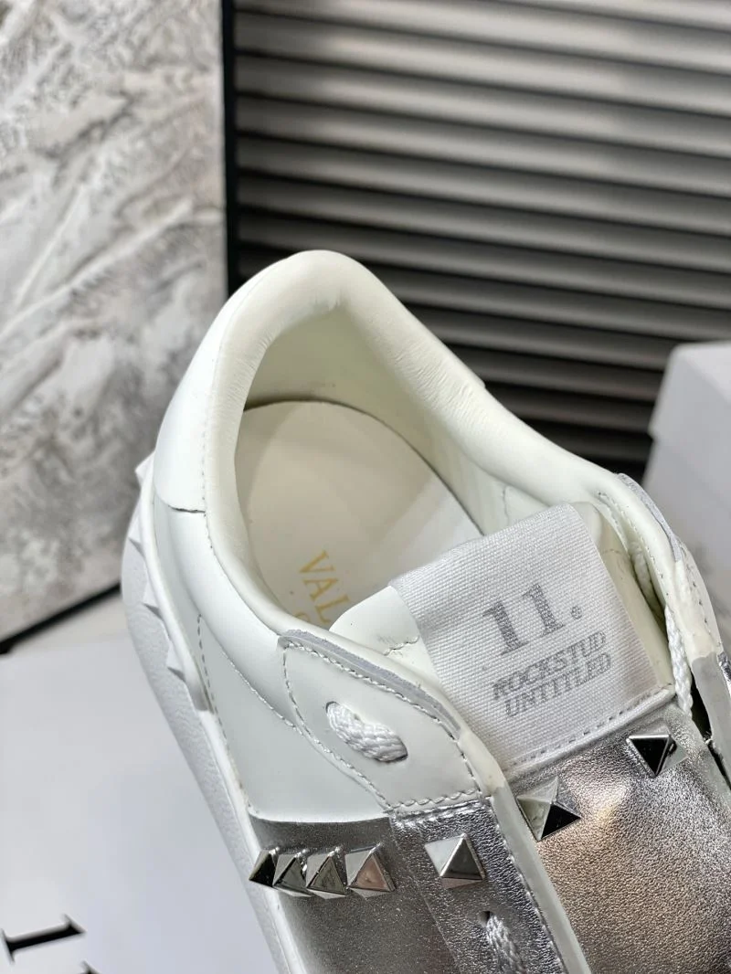WeatherProof Valentino Open Shoes 36420