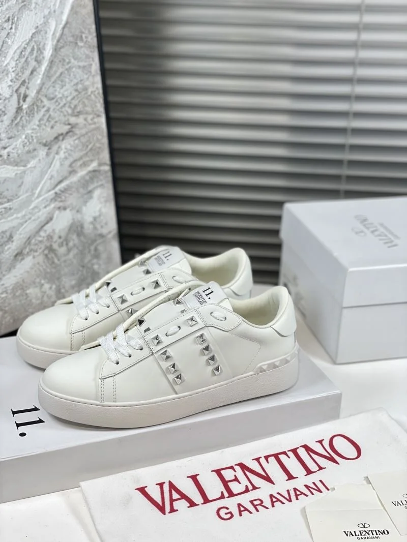 Stylish Valentino Open Shoes 36424