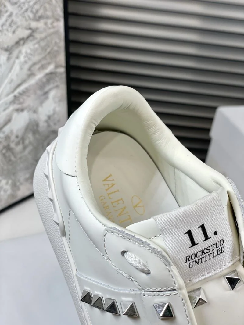Stylish Valentino Open Shoes 36424