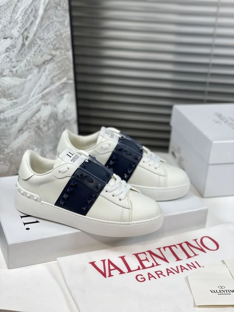 Breathable Valentino Open Shoes 36416