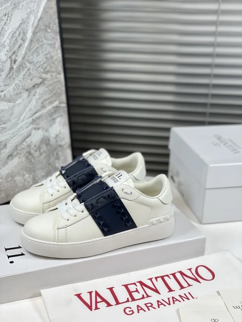 Breathable Valentino Open Shoes 36416