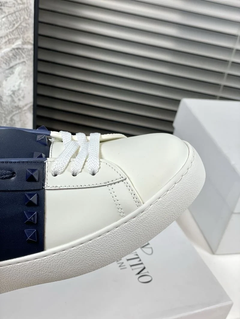 Breathable Valentino Open Shoes 36416