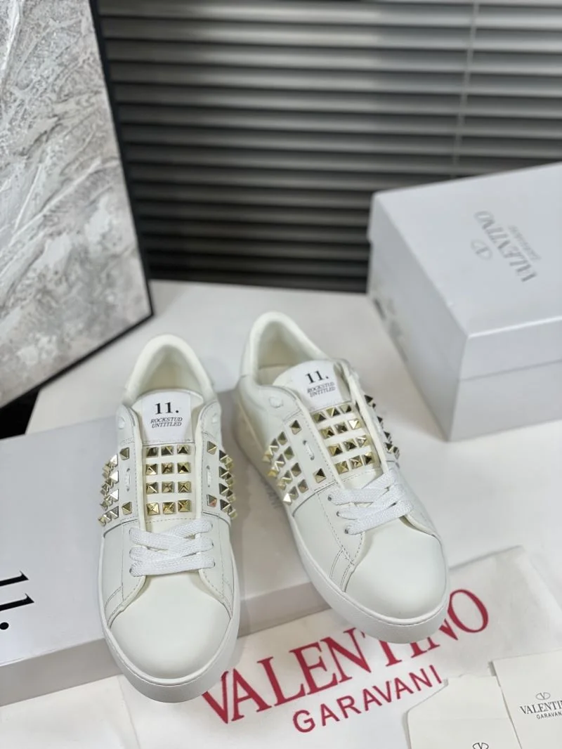 Lightweight Valentino Open Shoes 36397