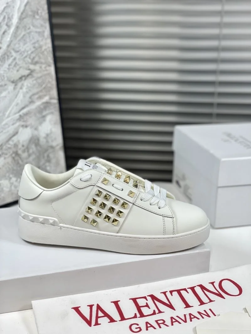 Lightweight Valentino Open Shoes 36397