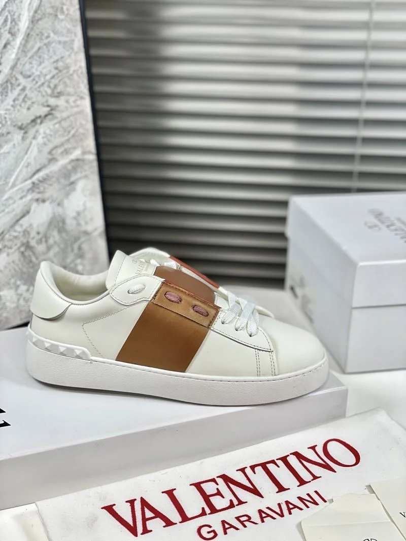Unique Valentino Open Shoes 36404