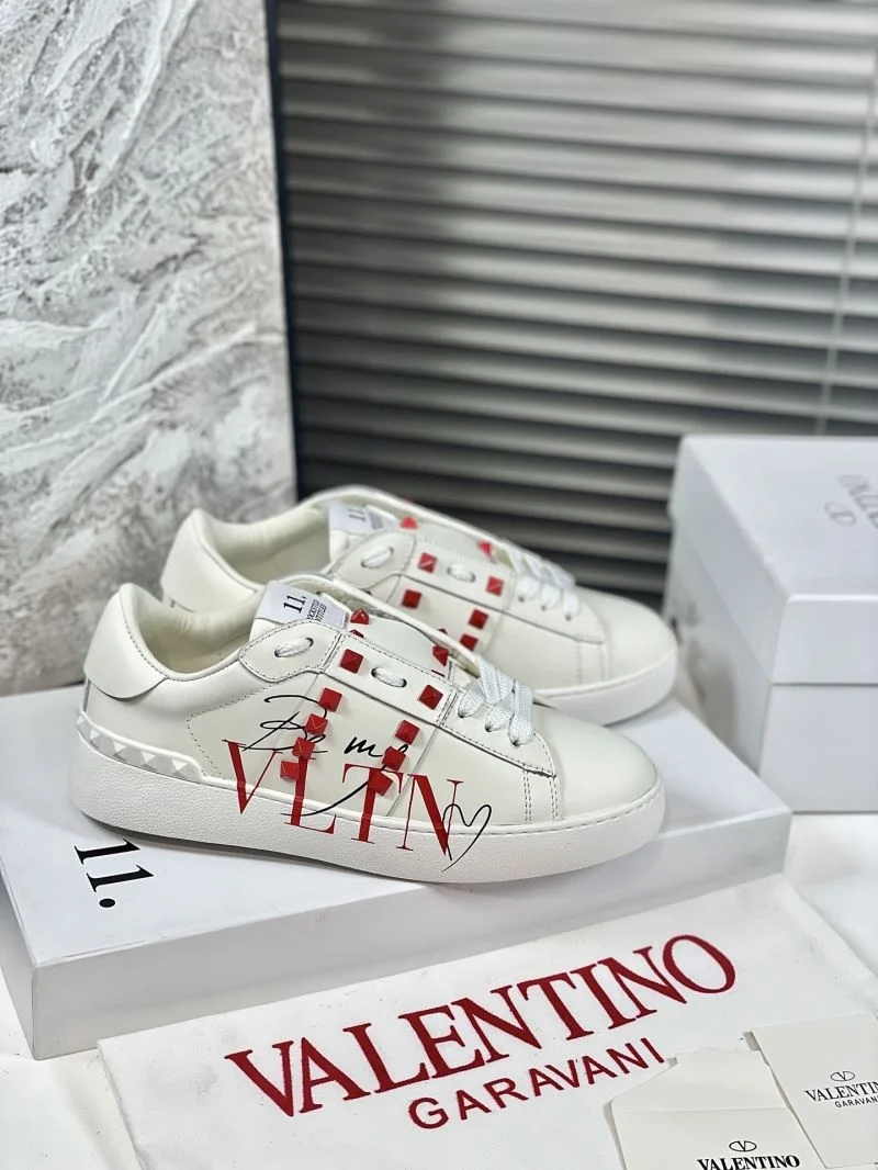 Lightweight Valentino Open Shoes 36390