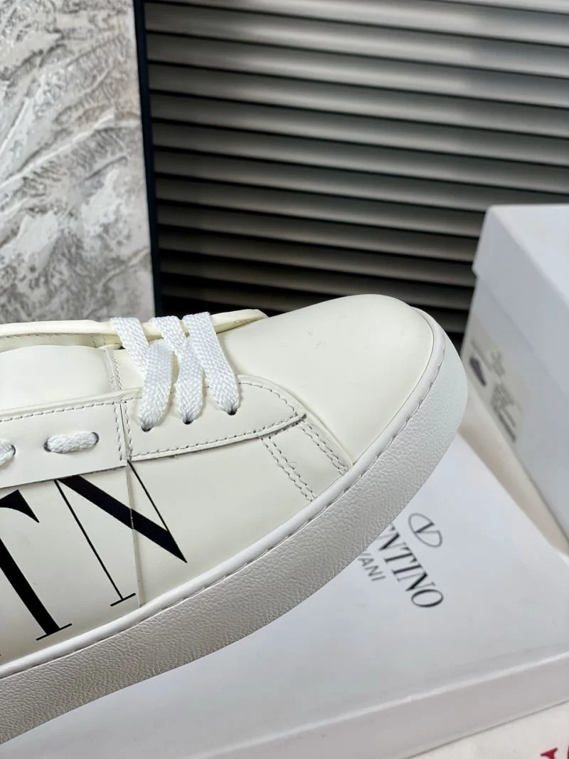Valentino Open Shoes Lightweight 36387
