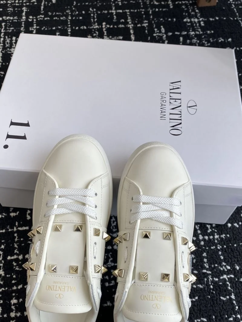 Valentino Open Shoes Classic 36151