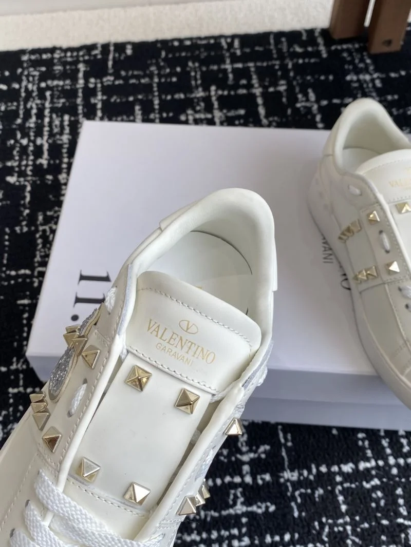 Valentino Open Shoes Classic 36151
