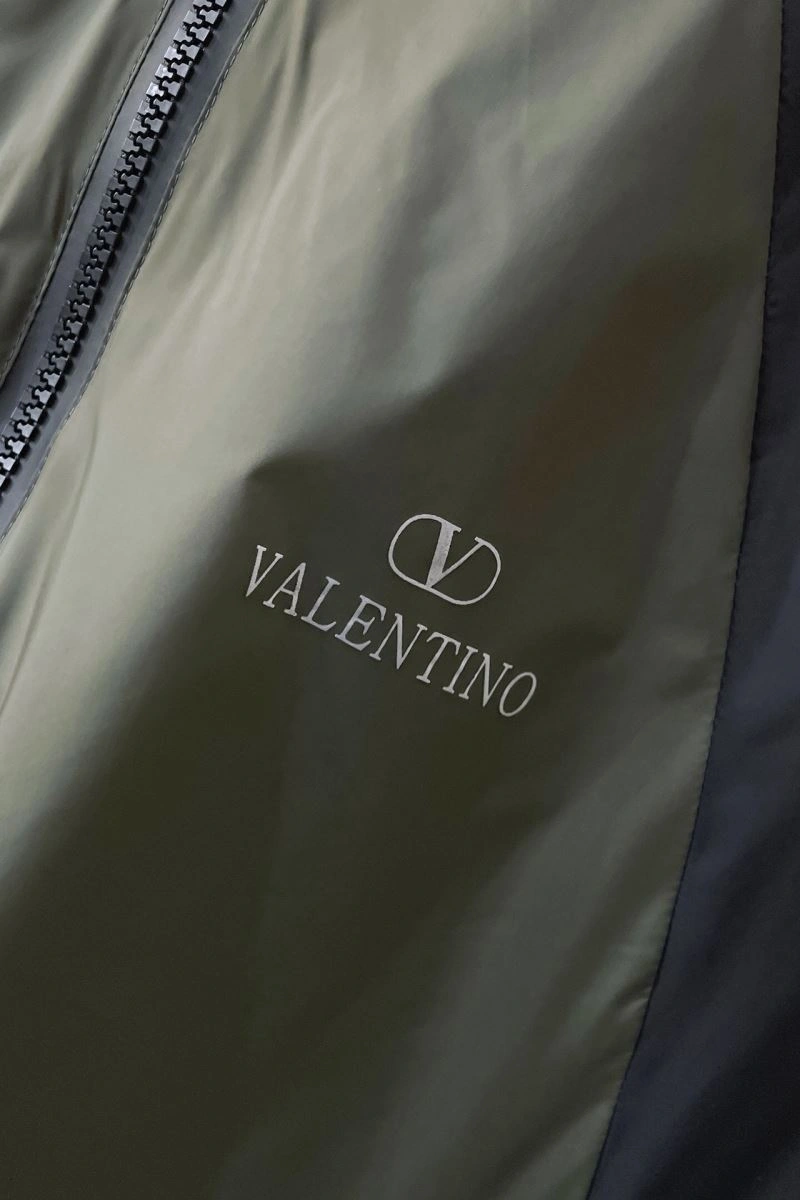 Valentino Outwear Compact 175026