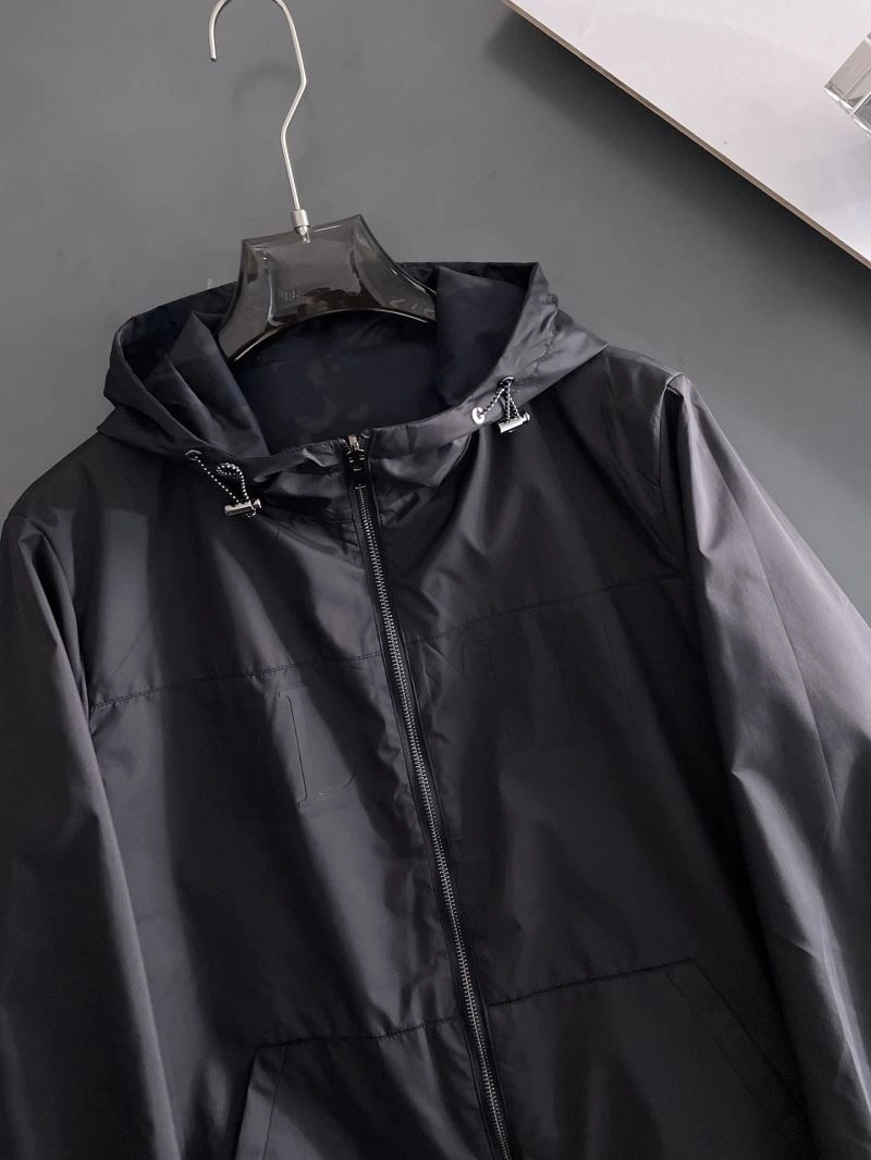 MultiPurpose Valentino Outwear 174907