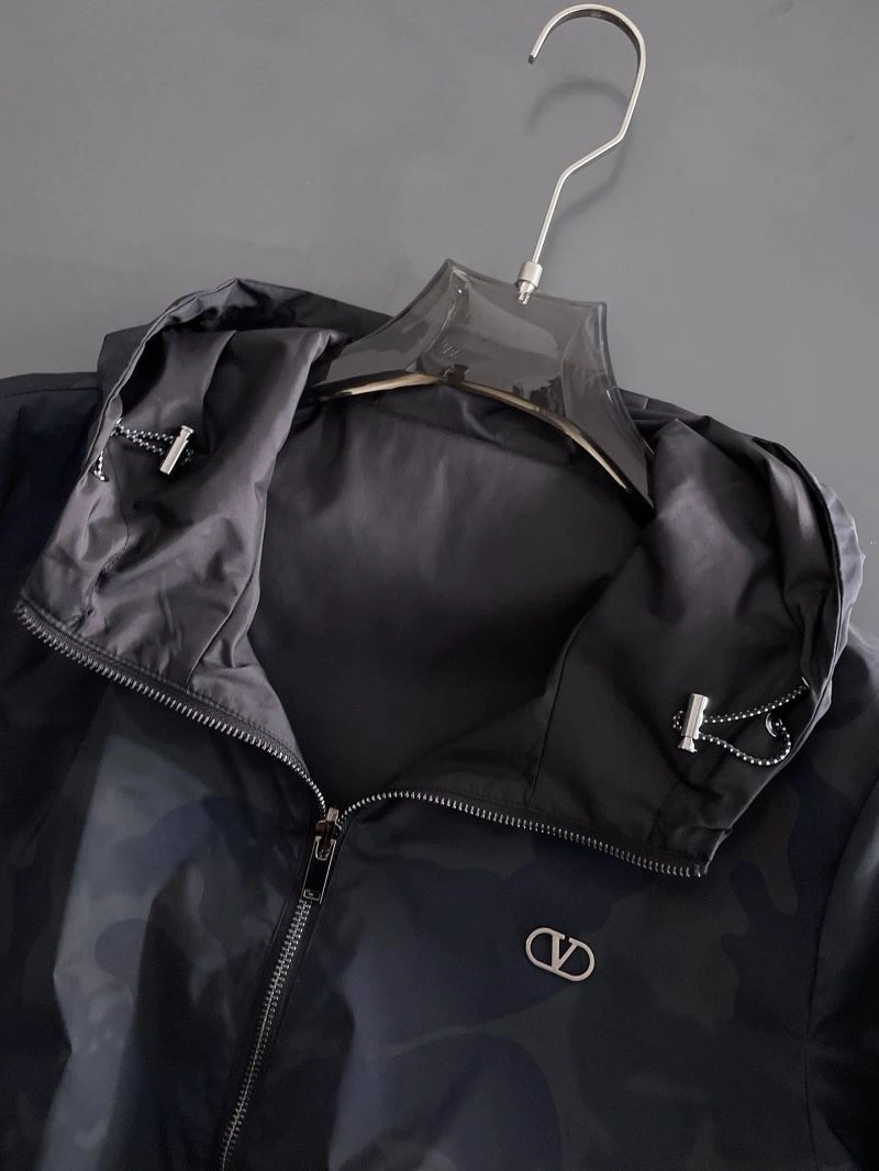 MultiPurpose Valentino Outwear 174907