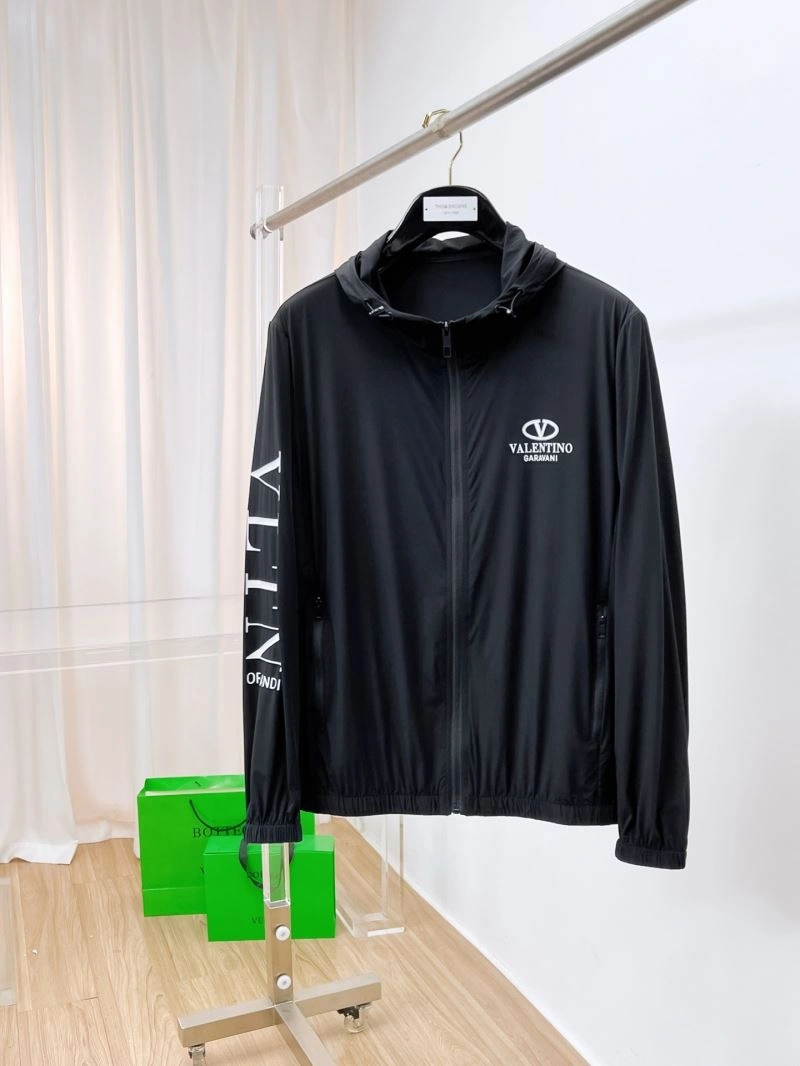NewStyle Valentino Outwear 174884