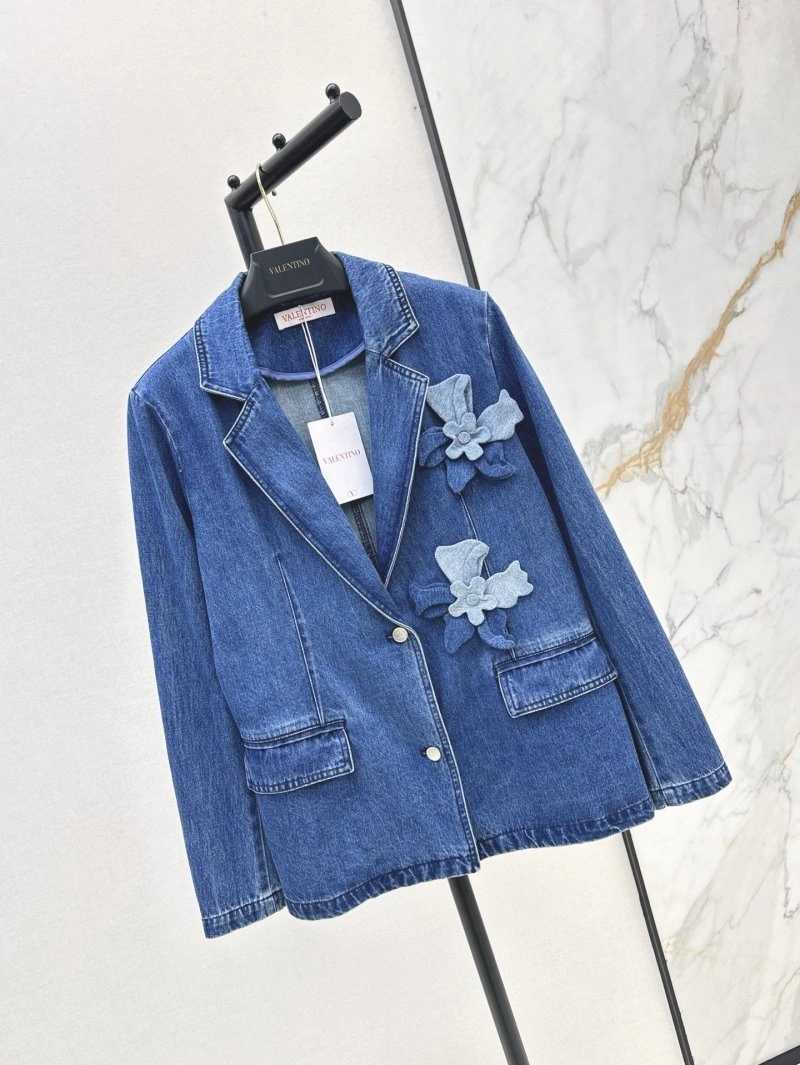 Valentino Outwear Breathable 174213
