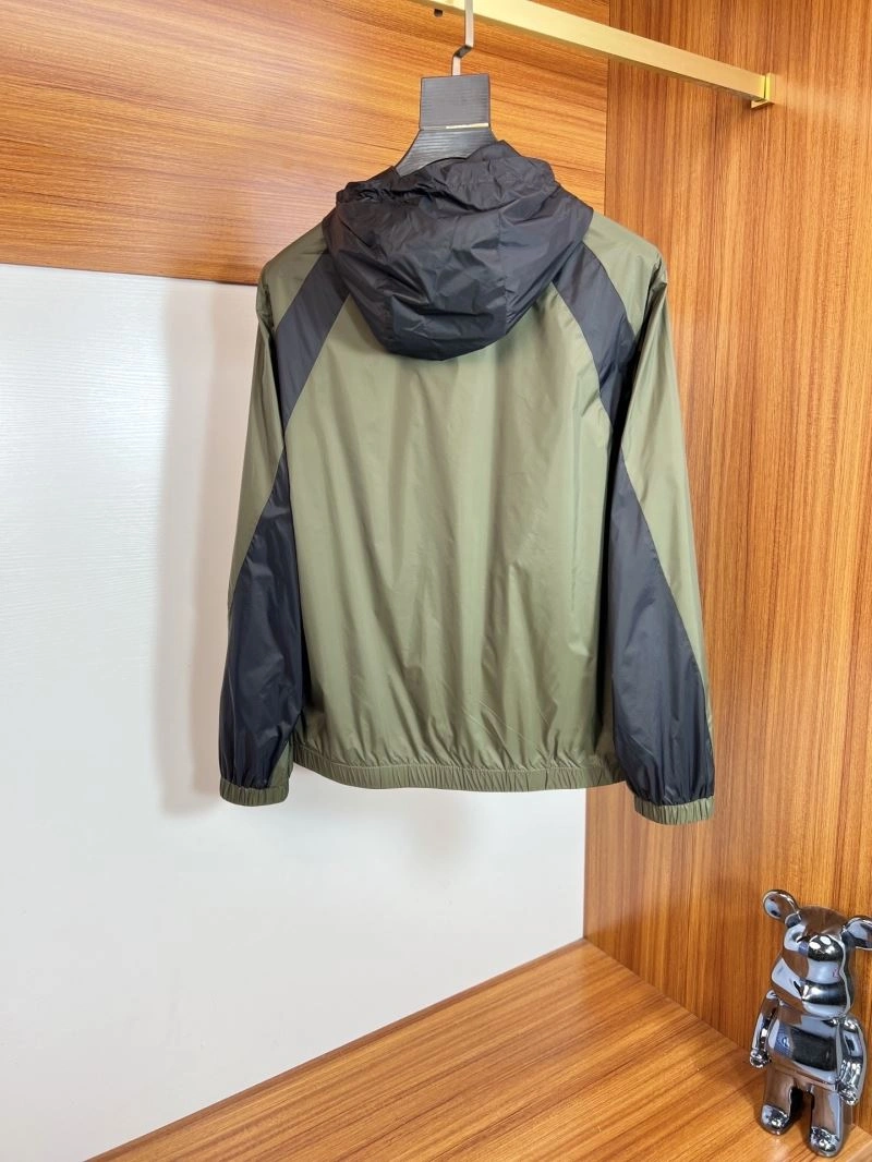 FastDry Valentino Outwear 174833