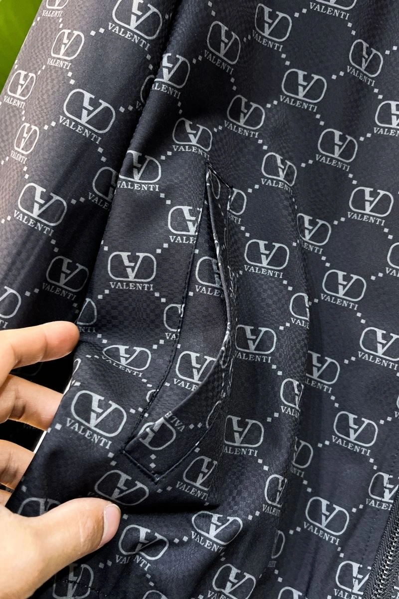 Affordable Valentino Outwear 174764