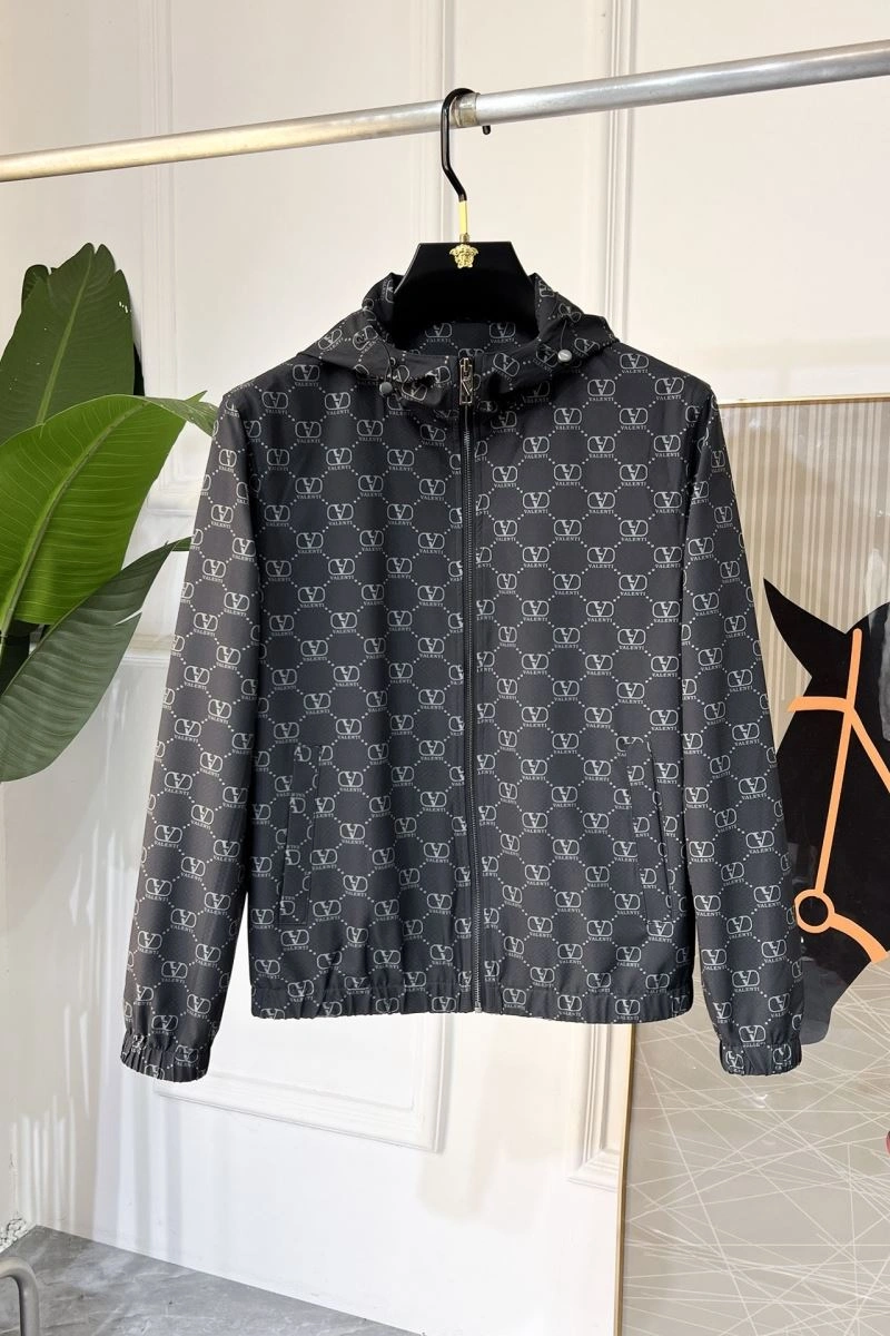 Affordable Valentino Outwear 174764