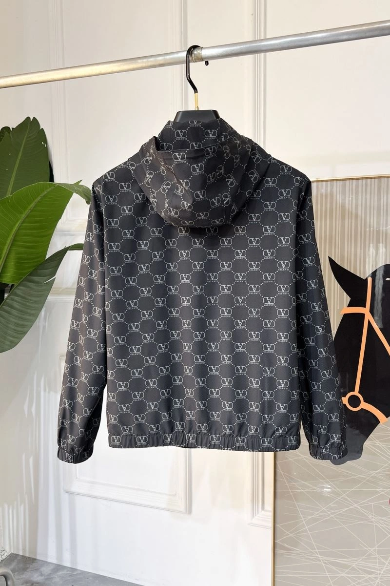 Affordable Valentino Outwear 174764
