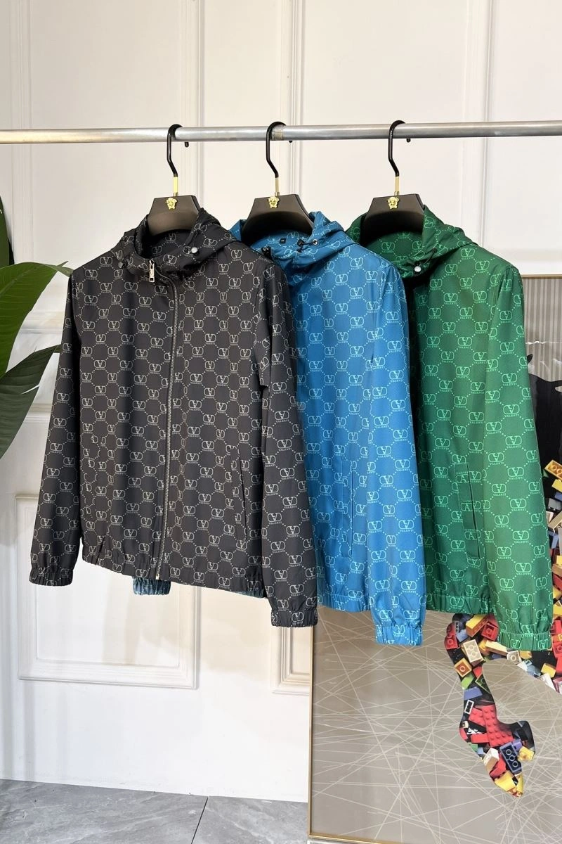 Affordable Valentino Outwear 174764