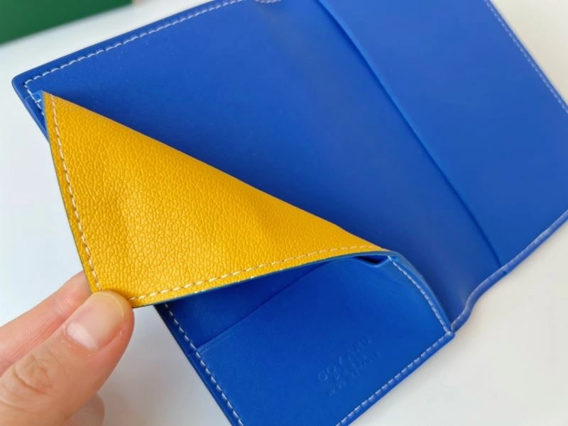 Valentino Passport Holders DailyWear 270510